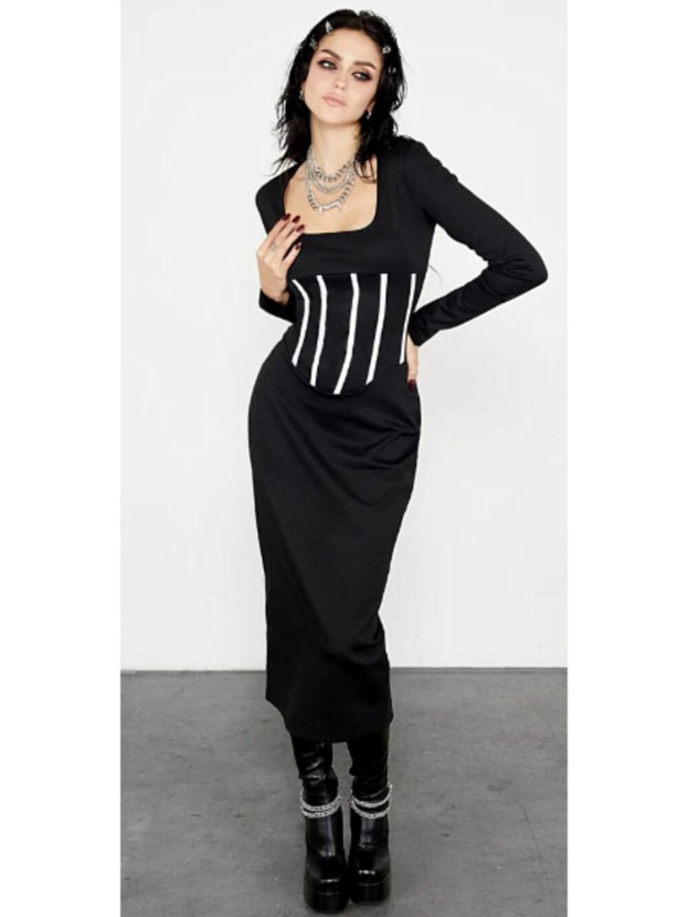 DISTURBIA Seance haute goth black jersey corset midi dress
